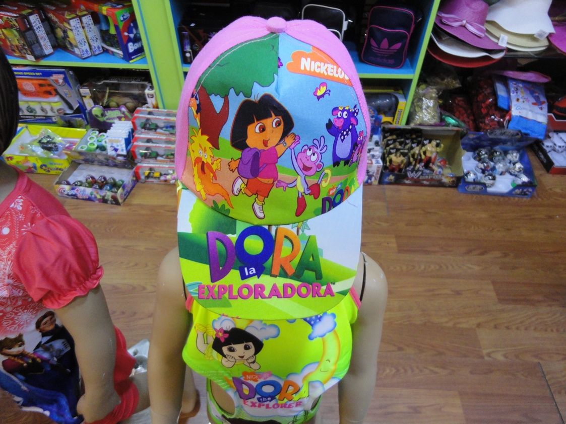 Hat Dora