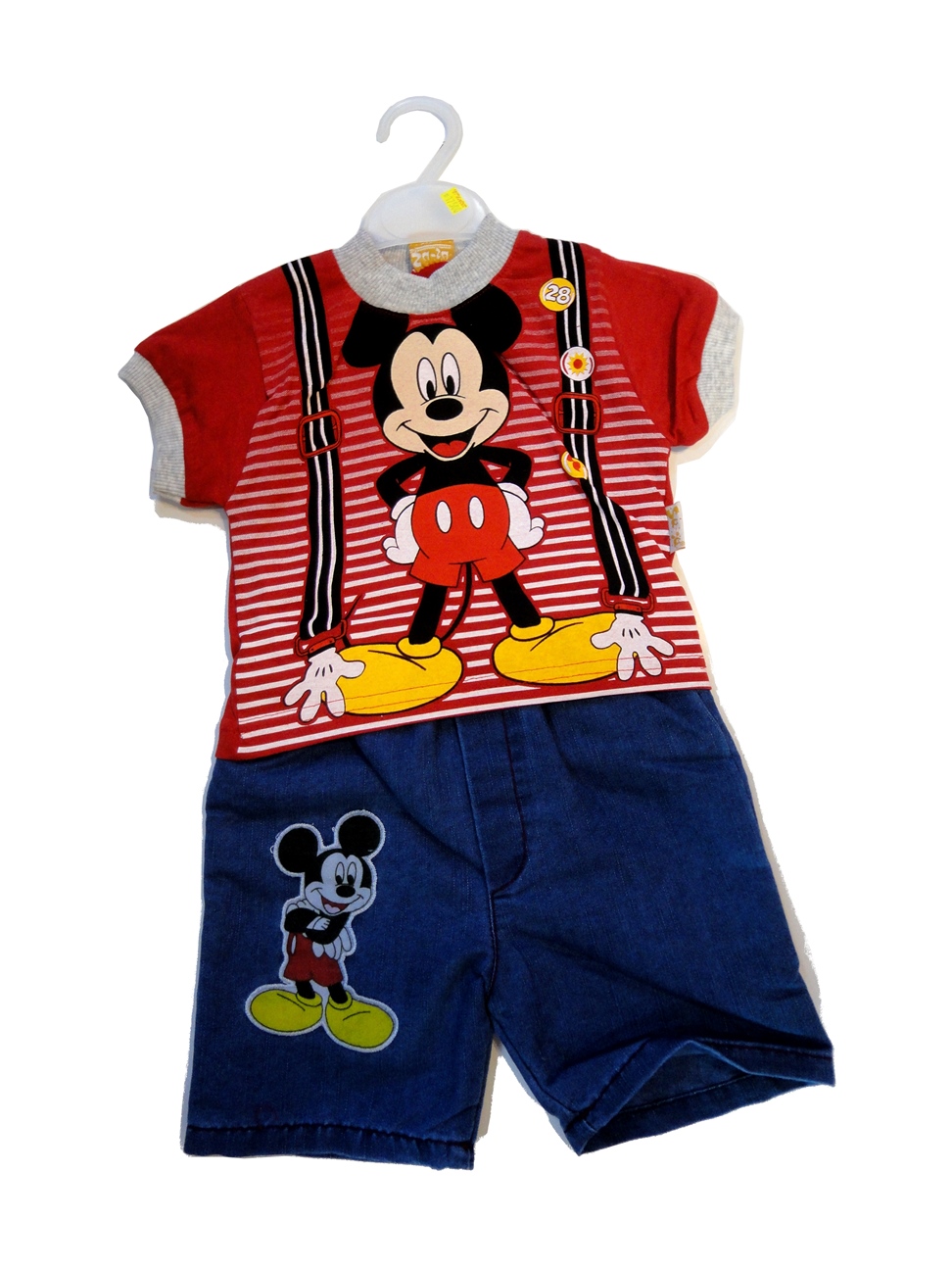T-SHIRT Mickey Mouse With Jeans